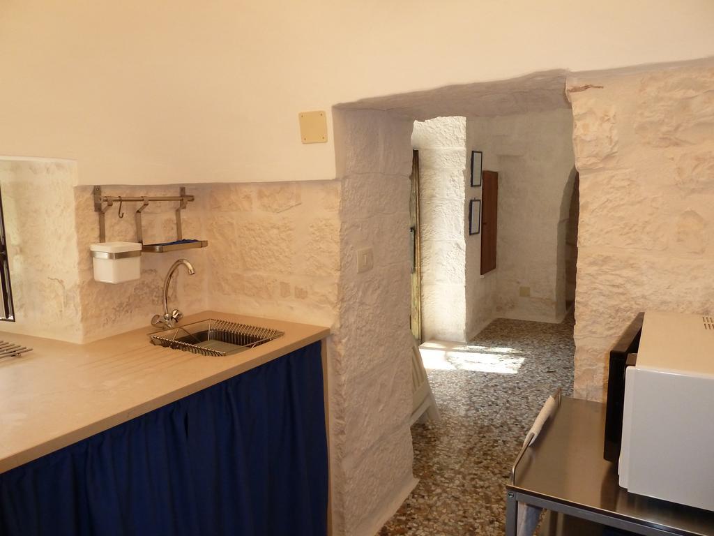 Il Piccolo Trullo Guest House ชิสแตร์นีโน ภายนอก รูปภาพ