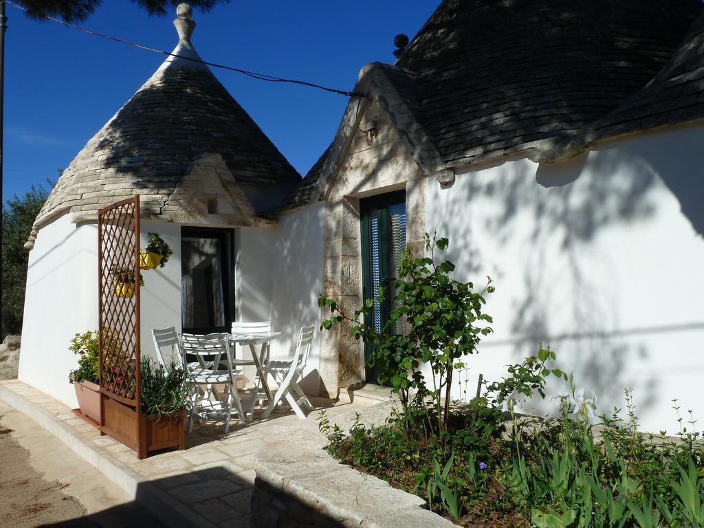 Il Piccolo Trullo Guest House ชิสแตร์นีโน ภายนอก รูปภาพ